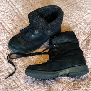 Roxy lace up combat boots!